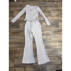 Lot 21 Pcs -Girl teen mix clothing lot size medium new & gently used great names